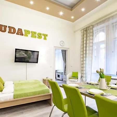 Apartment - Large - Comfy *