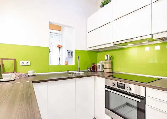 - Large - Comfy Apartament Budapesta