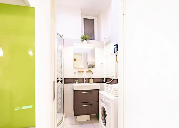 - Large - Comfy Apartament *