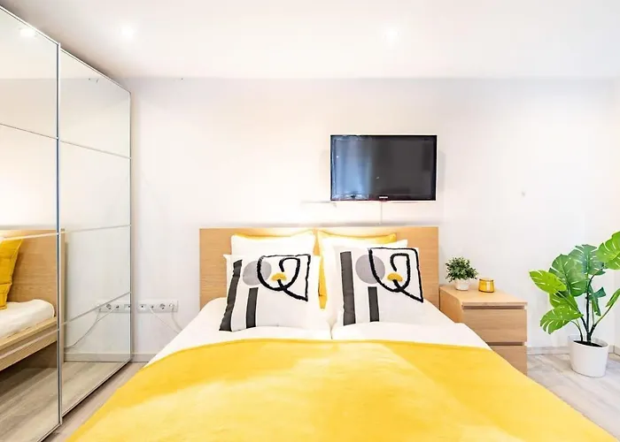 Apartament - Large - Comfy *