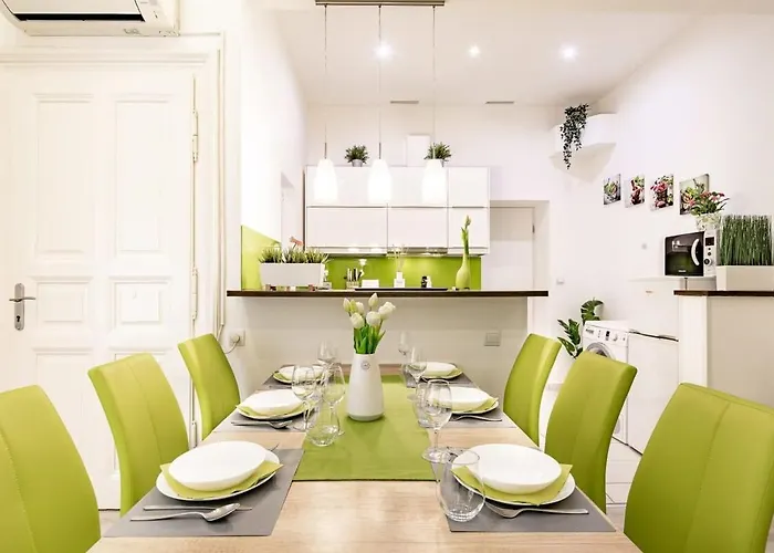 شقة - Large - Comfy بودابست