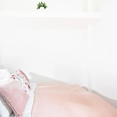 - Large - Comfy Apartamento