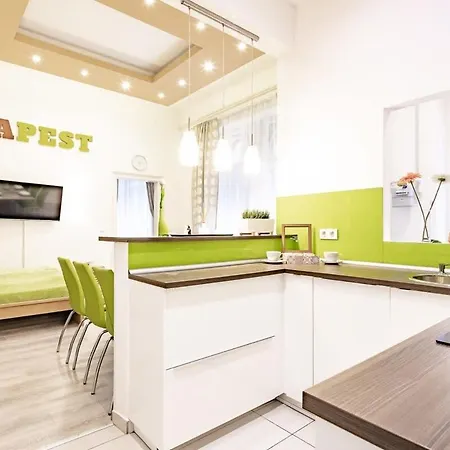 Apartamento - Large - Comfy Budapeste